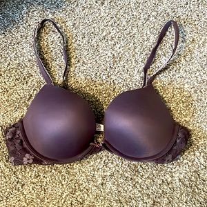 Victorias Secret push up bra
